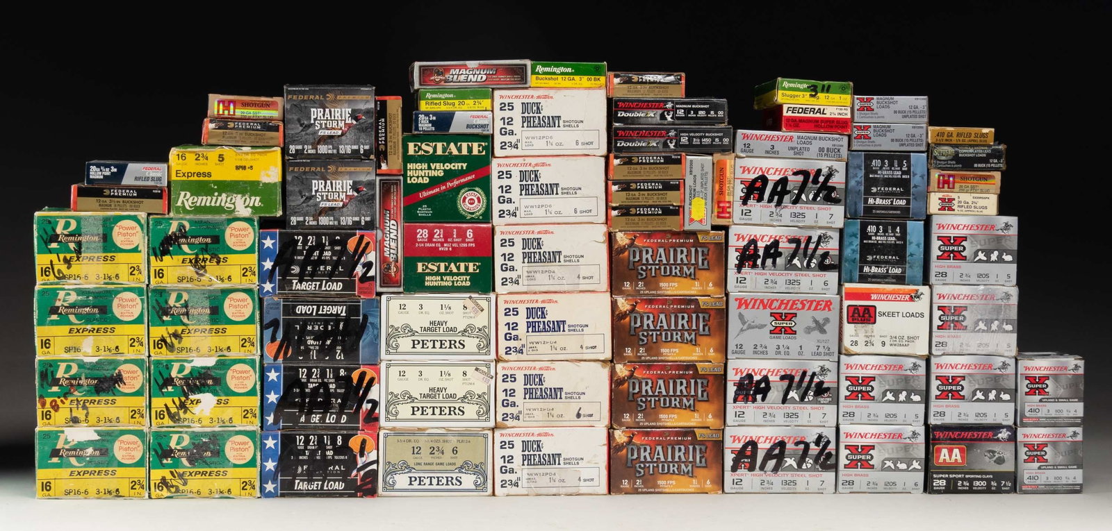 LOT OF ASSORTED SHOTGUN AMMUNITION. (1 of 1)