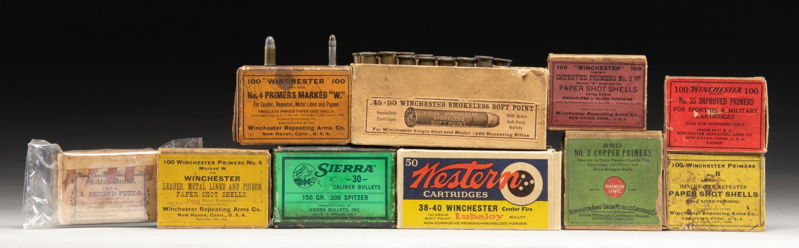 MIXED VINTAGE AMMO & PRIMER LOT. (1 of 1)