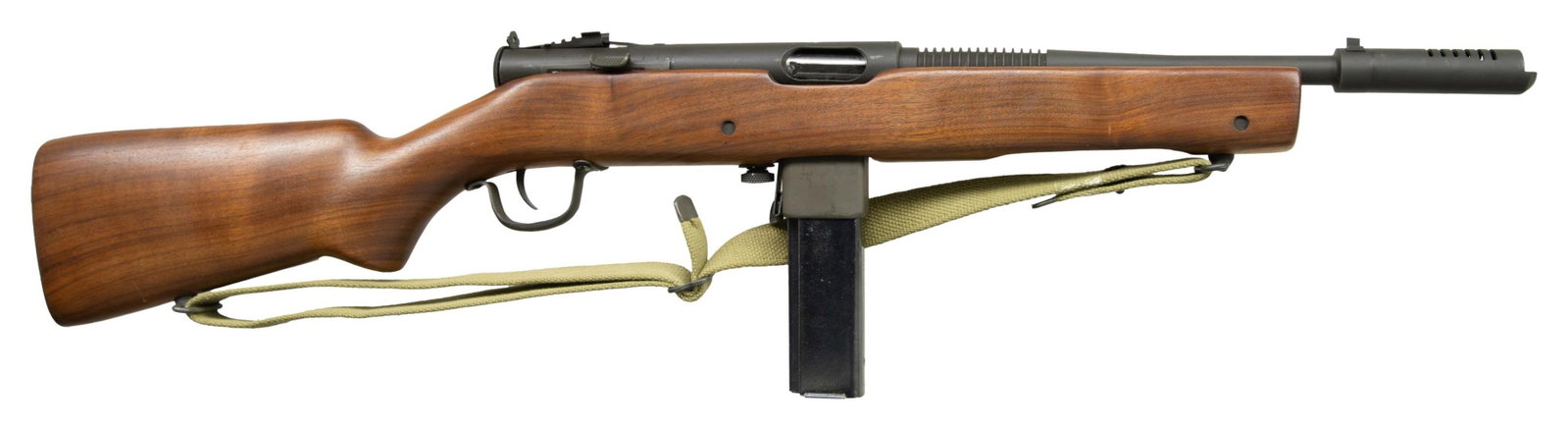 FULLY TRANSFERABLE H&R REISING M50 SUBMACHINE GUN.: Cal. 45 ACP. S# S4833. Bbl. 11" with 14 fins & comp. Blade front sight. Adjustable aperture rear sight. Closed bolt submachine gun used infamously by the USMC in WW2 & many law enforcement agencies we