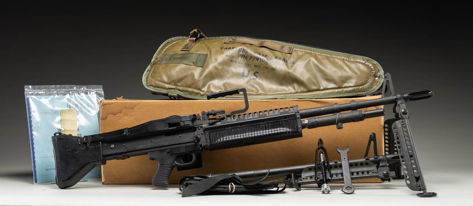 FULLY TRANSFERABLE ABSOLUTELY IMMACULATE US MARKED: M60 MACHINE GUN MANUFACTURED BY MAREMONT CORP. WITH ORIGINAL MATCHING BOX & ACCESSORIES. Cal. 7.62 Nato. S# 7710116. Bbl. 22" (IMPORTANT NOTE: There is a consecutive numbered gun to this, also in