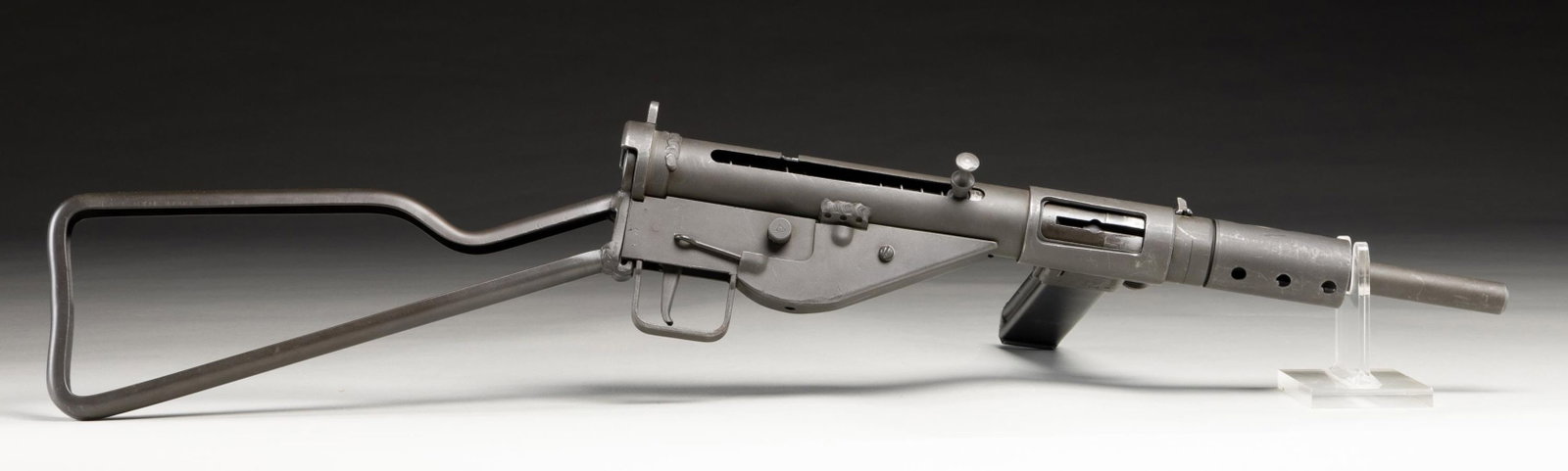 DESIRABLE DLO REGISTERED CHINESE CONTRACT LONG: BRANCH "1944" DATED STEN MK II SUBMACHINE GUN. Cal. 9mm (9x19mm). S# 10L3319. Bbl. 7 3/4". 1 of approx. 73,000 Sten Mk II submachine guns mfg. at the Long Branch arsenal and supplied by Canada for