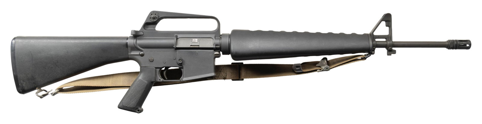 COLT AR-15 MODEL SP1 SLAB-SIDE SEMIAUTOMATIC RIFLE: Cal. 223. S# SP179735. Bbl. 20". Threaded pencil barrel terminated w/ A1 flash hider. Barrel marked "C MP CHROME BORE". Protected post front sight / gas block / bayonet lug. Triangular, beavertail han