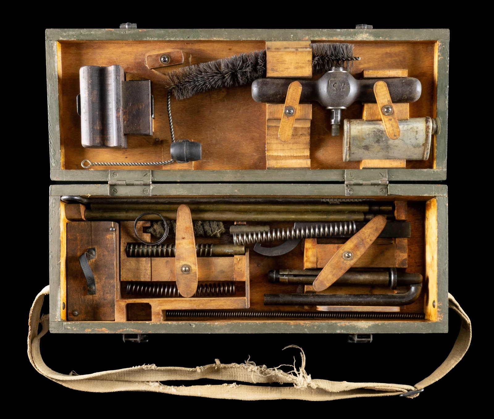 LAHTI L-39 ANTI-TANK RIFLE ARMORERS KIT. (1 of 2)