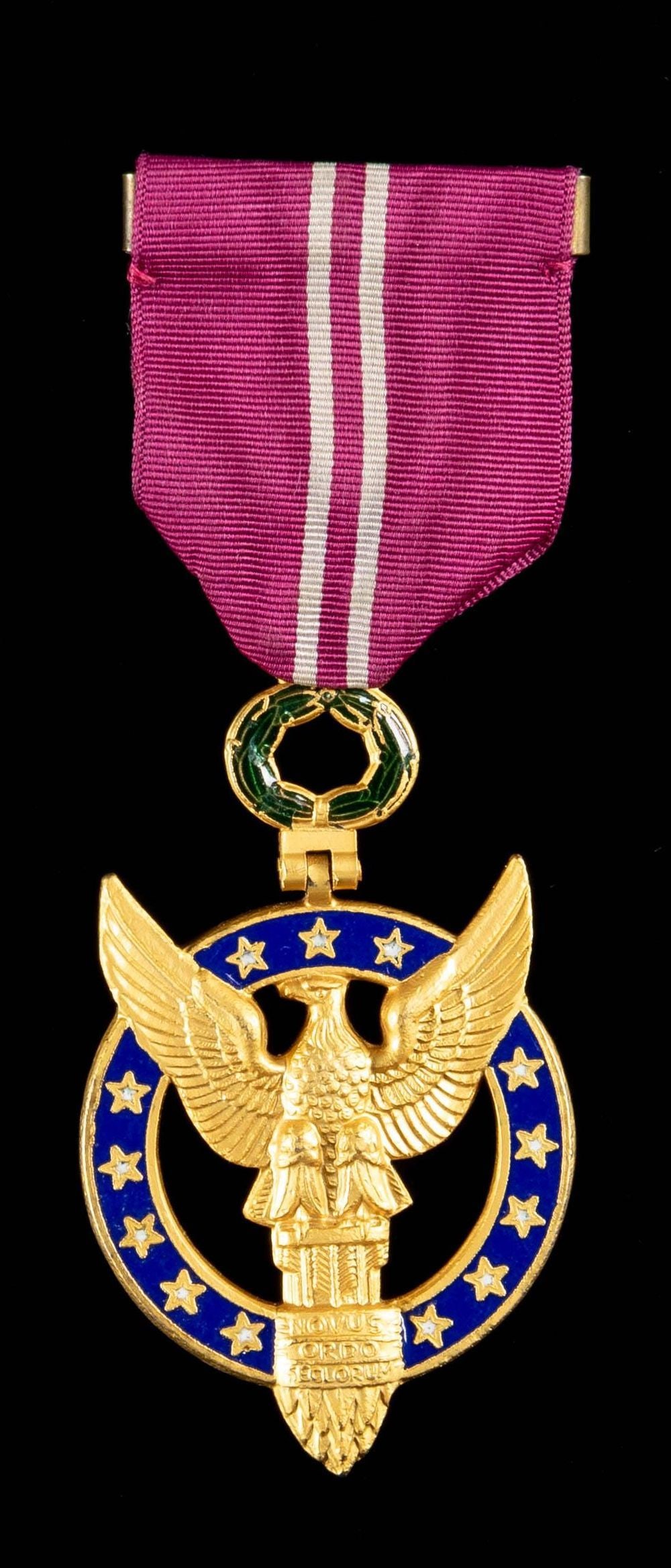 EARLY WWII UNITED STATES PRESIDENTIAL MEDAL FOR: MERIT. This medal represents one of the crowning achievements of United States Medal collecting. It is an early WWII issue of the Presidential Medal for Merit instituted in late 1942 by Executive