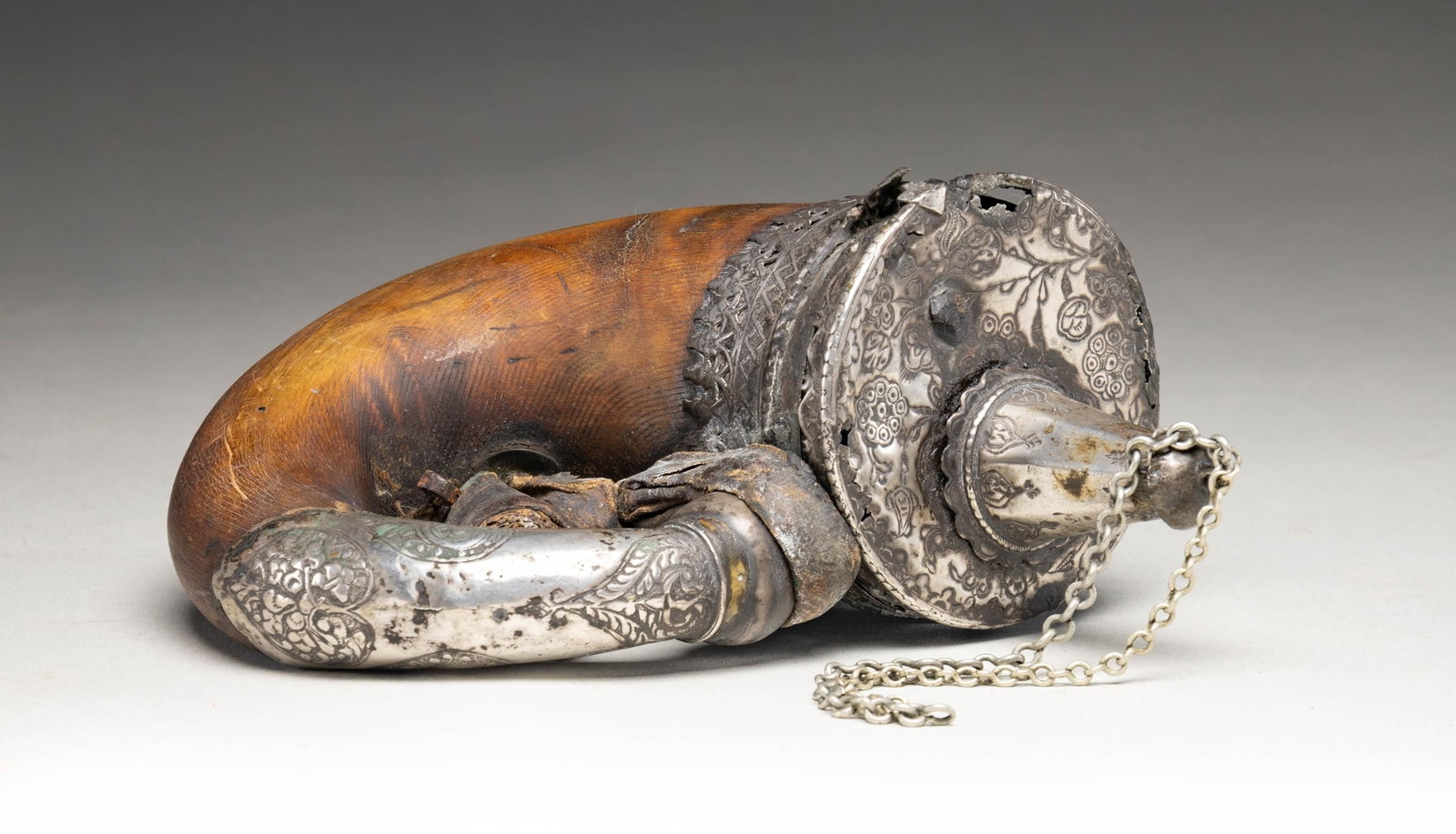 VINTAGE 19TH CENTURY SILVER MOUNTED MUGHAL (1 of 3)