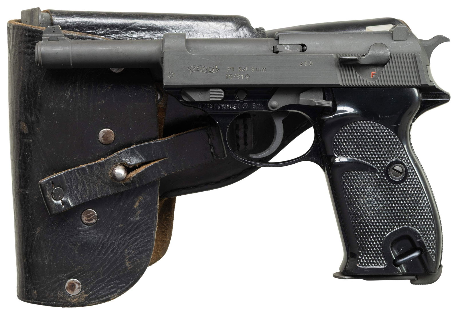 BUNDESWEHR ISSUED WALTHER P1 SEMI-AUTOMATIC: PISTOL WITH HOLSTER & MATCHING IMPORTER BOX. Cal. 9mm Luger. S# 005365. Bbl. 4 15/16". P1 semi-automatic pistol mfg. by Walther in October of 1981 for the Bundeswehr. Left side of the slide is marked