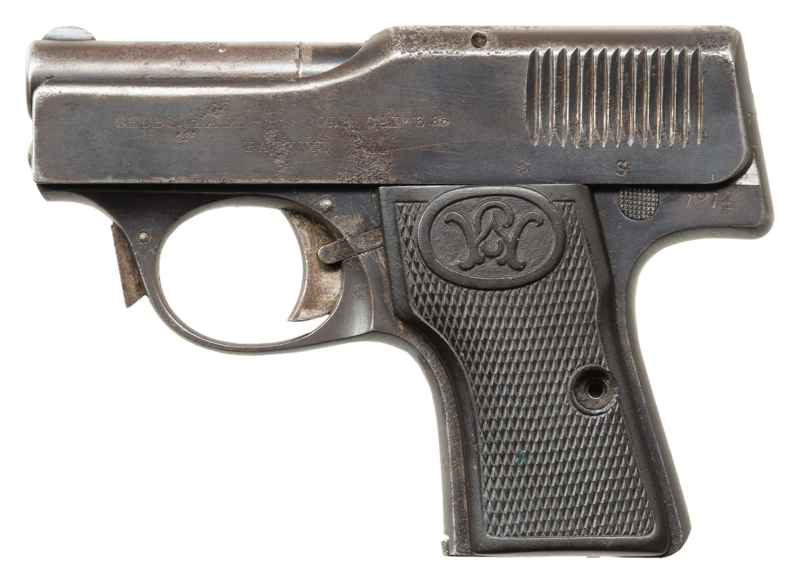 EARLY WALTHER MODEL 1 SEMI-AUTOMATIC PISTOL.: Cal. 25 ACP. S# 7974. Bbl. 2 1/16". Model 1 semi-automatic pistol mfg. by Walther. Left side of the slide is marked "SELDSTLADE - PISTOLE CAL 6 35. PATENT". Right side of the frame is marked