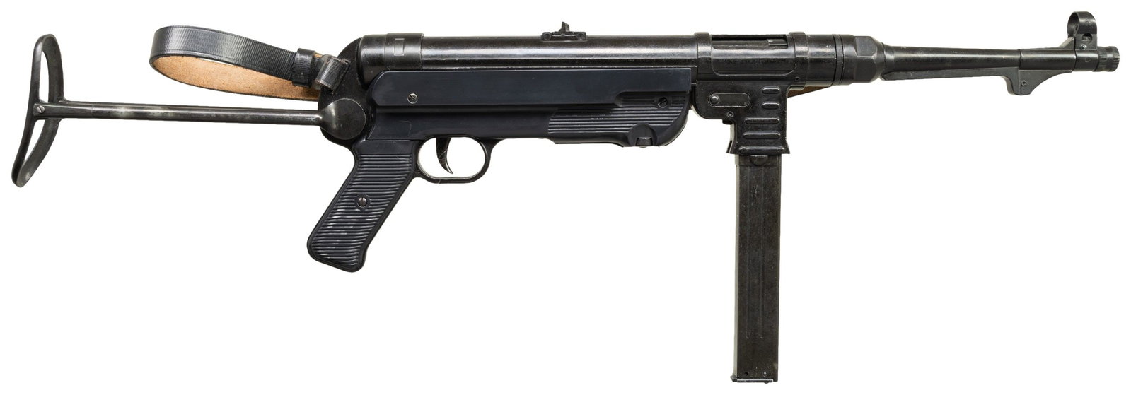 MP40 DUMMY MACHINE GUN.: MP40 dummy machine gun produced by an unknown mfg. Aluminum construction with black plastic housing and grips. Reproduction black leather sling. CONDIITON: good, with scattered handling marks.