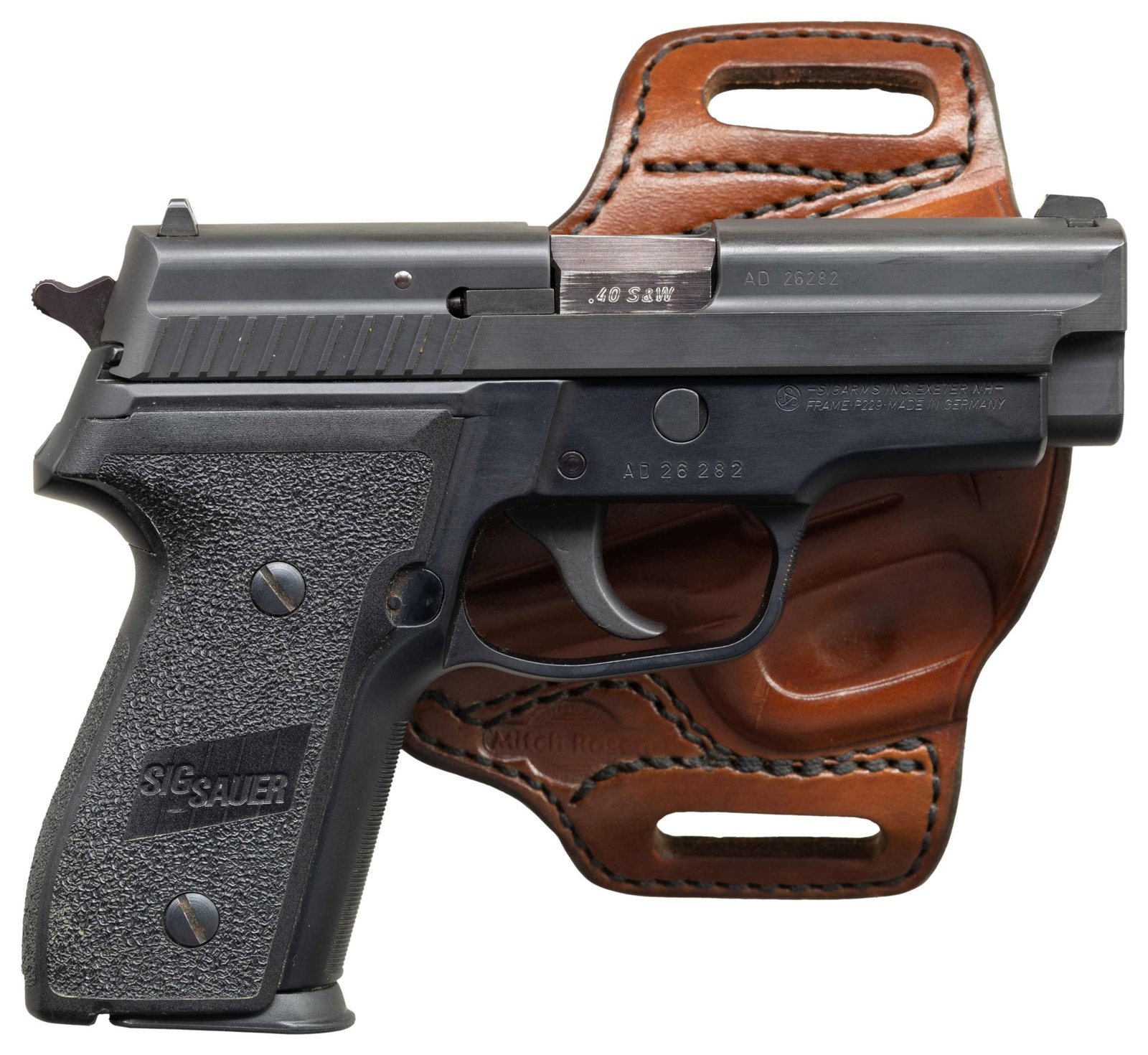 40 S&W, SIG SAUER P229 SEMI AUTO PISTOL. (1 of 2)