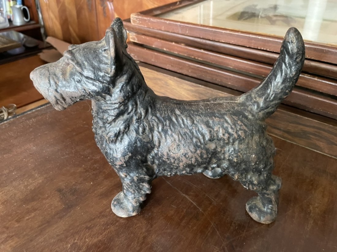 Scotty door stop: 8x11