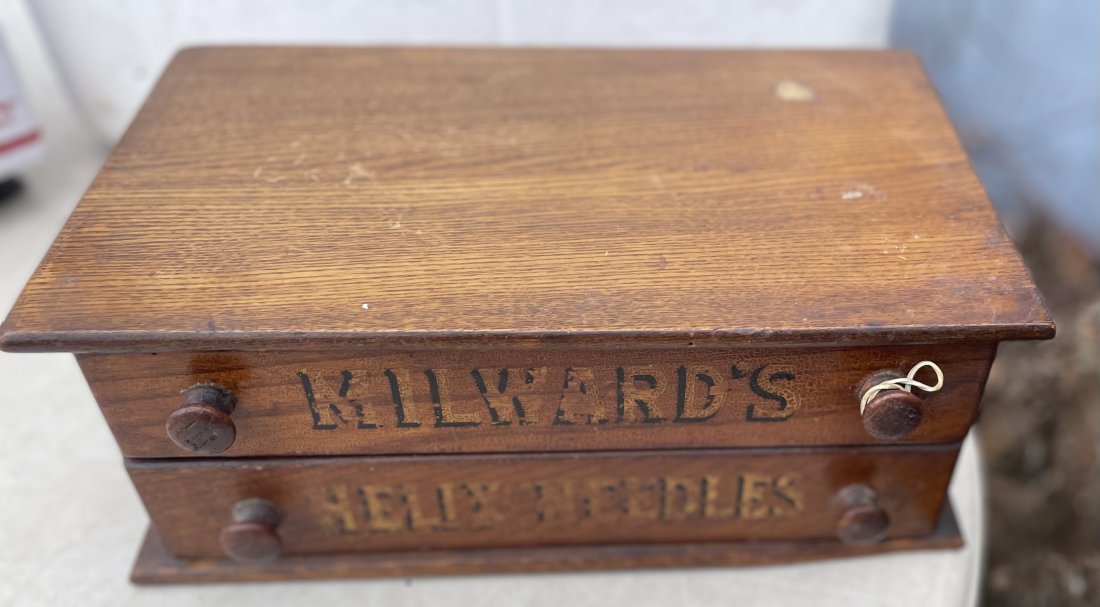 Advertising case Mileards Helix Needle country store Box: Size 13x8x5 2 drawer Oak