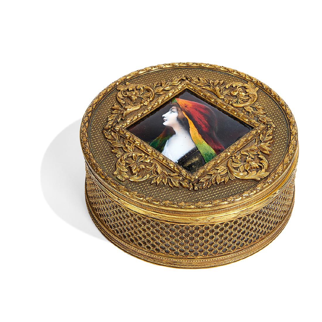 French Limoges, Profile Plaque Inset Dresser Box (1 of 3)