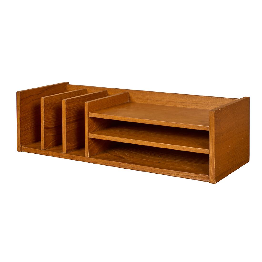 Georg Petersen, attribution desk organizer (1 of 1)