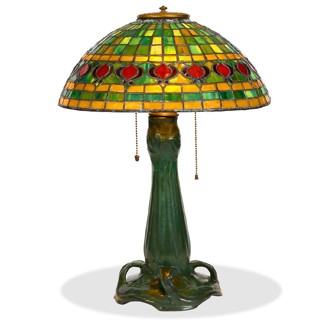 Weller Pottery Company lamp base (1 of 2)