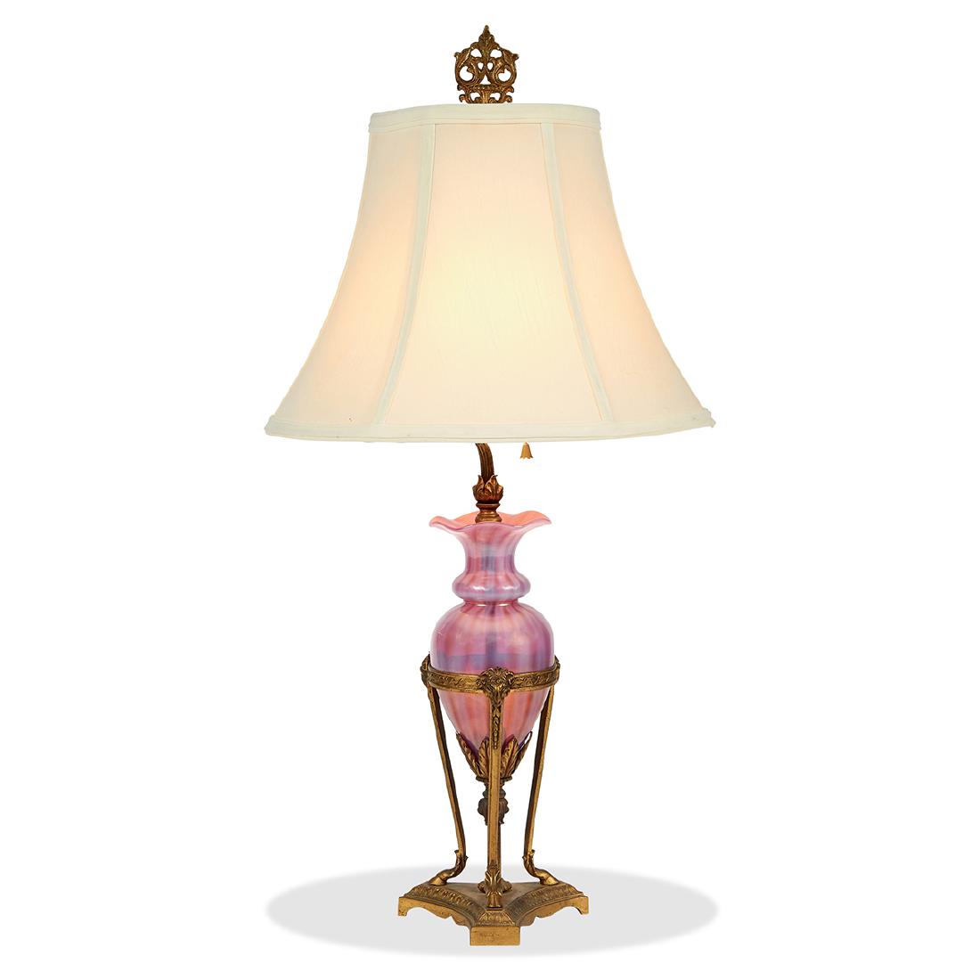 Steuben Glass Works Oriental Poppy table lamp (1 of 2)