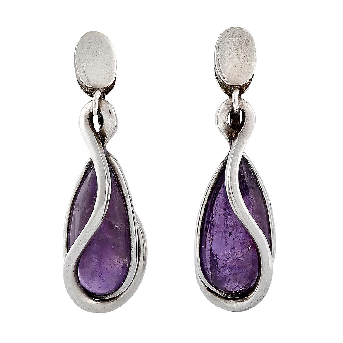 Antonio Pineda pendant drop earrings (1 of 2)