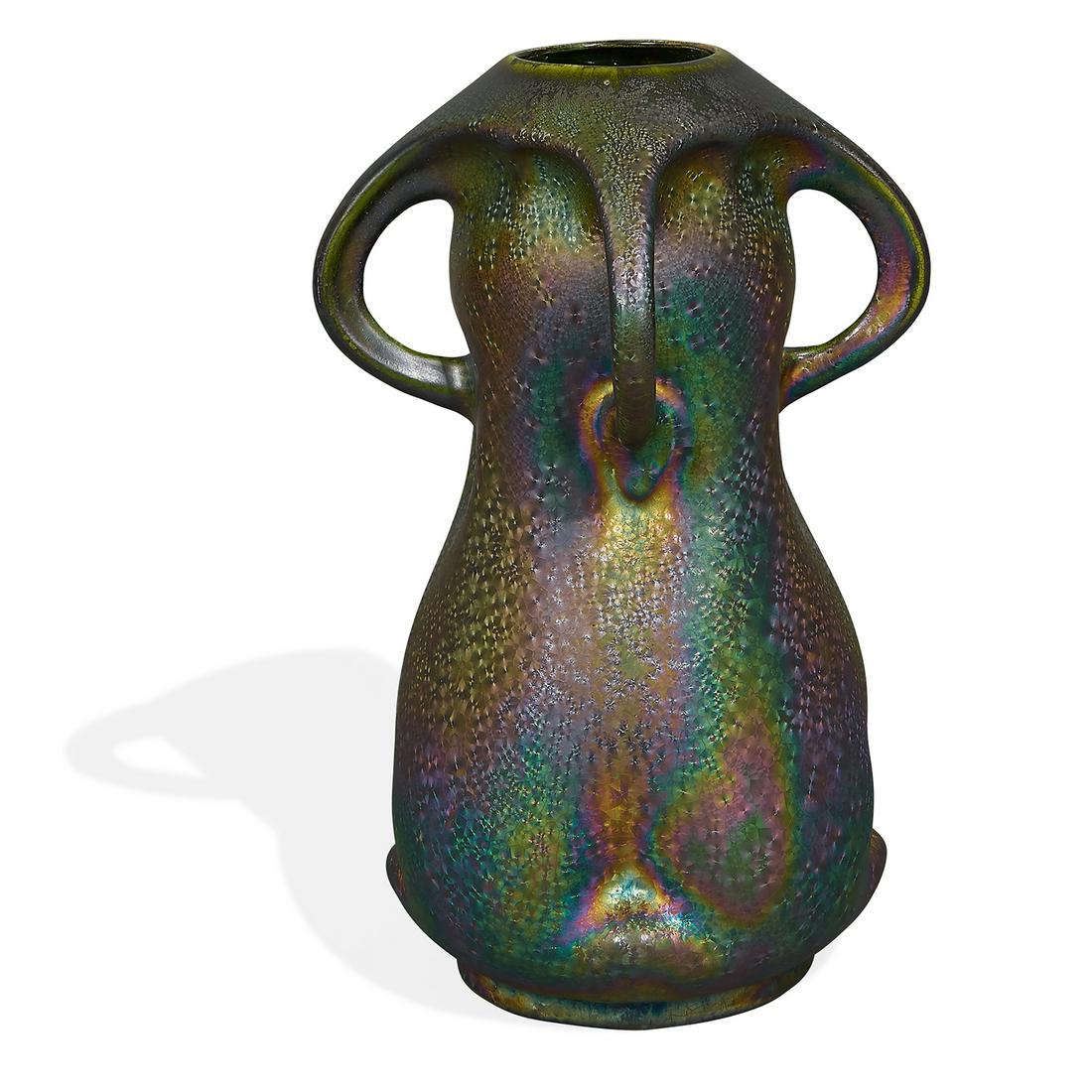 Heliosine corsetted vase with four handles (1 of 4)