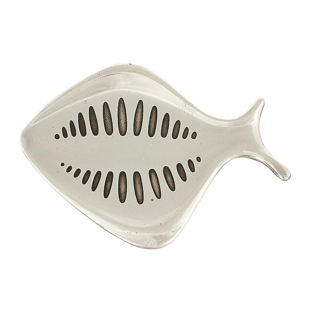 Henning Koppel for Georg Jensen Fish brooch, #343 (1 of 2)