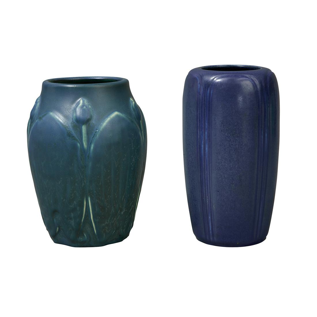 Hampshire Pottery ovoid vase with decoration (1 of 3)