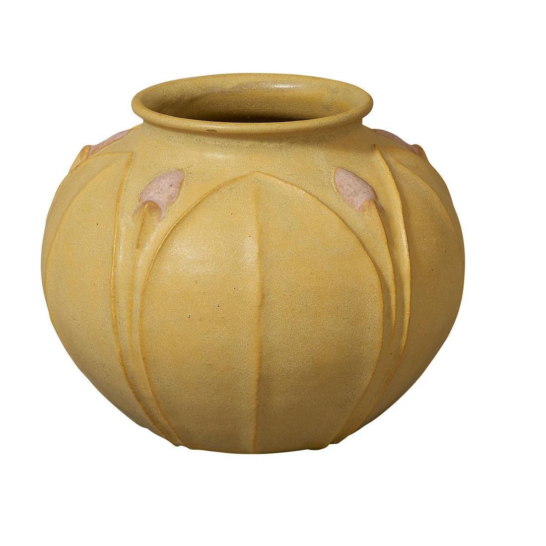 Jemerick Art Pottery vase (1 of 3)