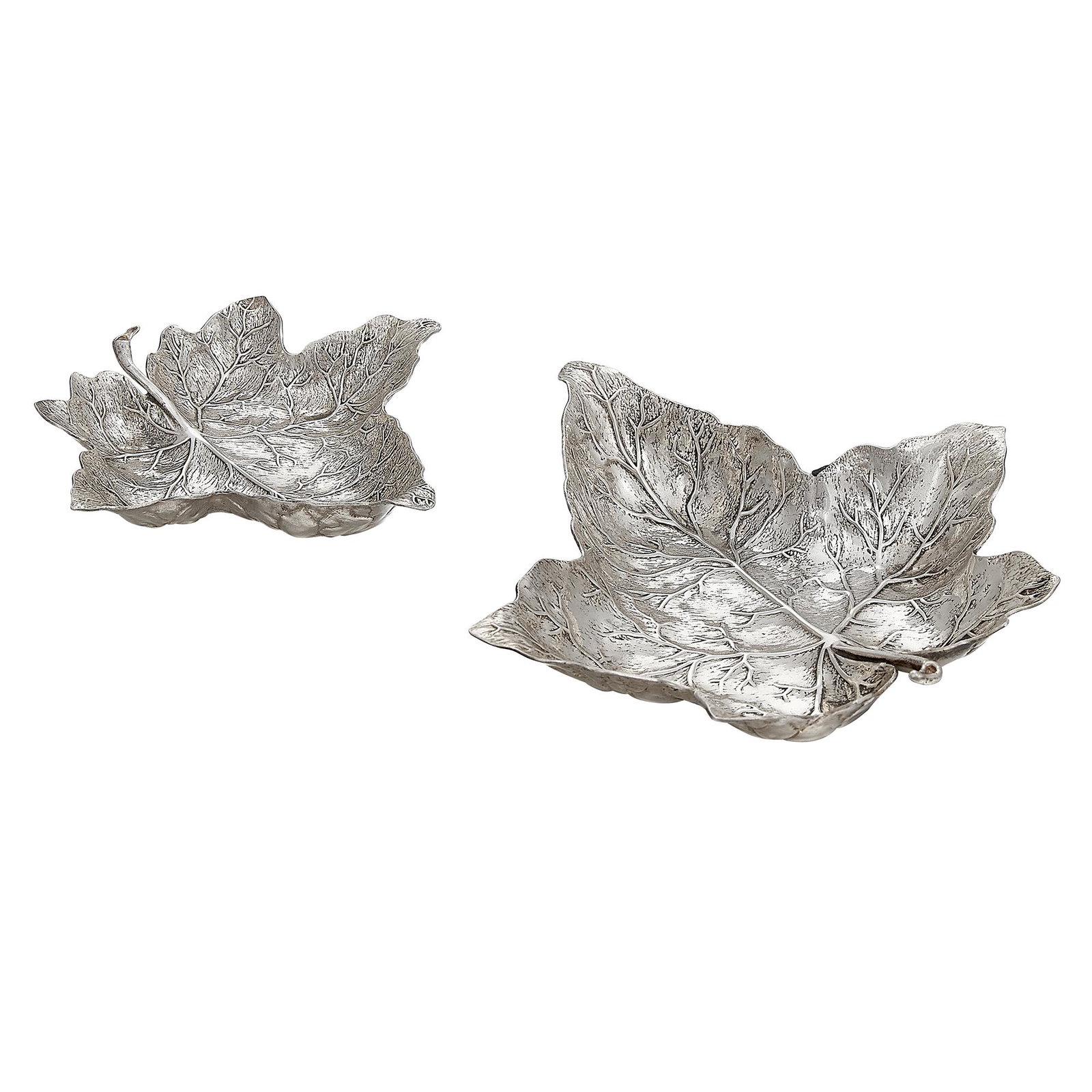 Buccellati ivy leaf form dishes, two: Buccellati ivy leaf form dishes, two Italy sterling silver stamped marks larger: 4 7/16"w x 4 3/16"d x 13/16"h; smaller: 3 9/16"w x 3 3/8"d x 5/8"h