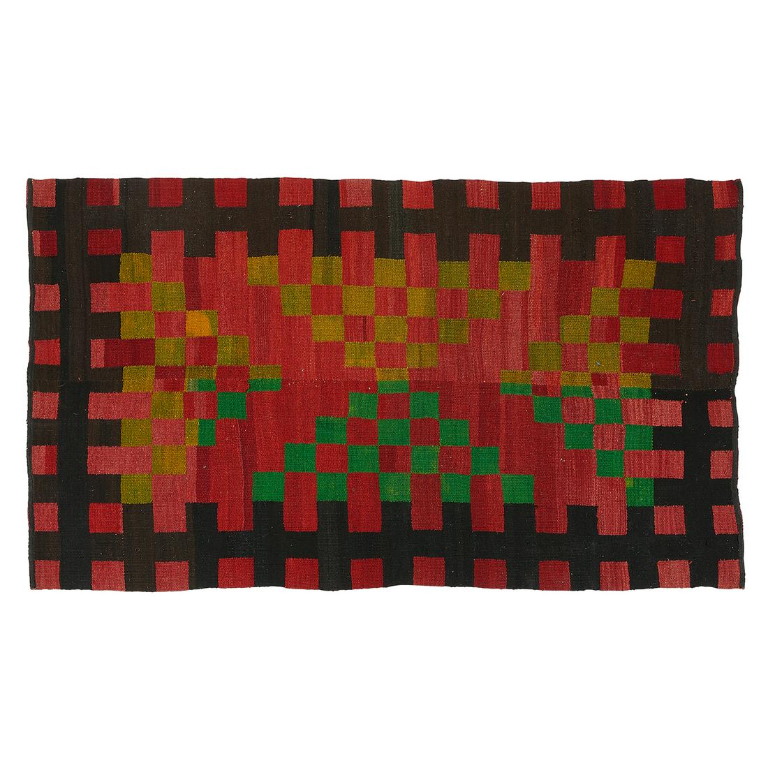 Navajo rug (1 of 1)