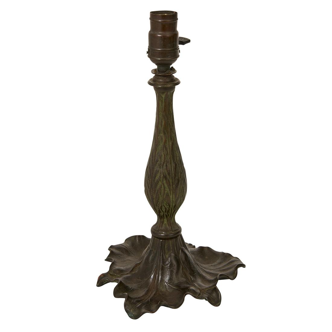 Art Nouveau lamp base with leaf-form foot (1 of 1)