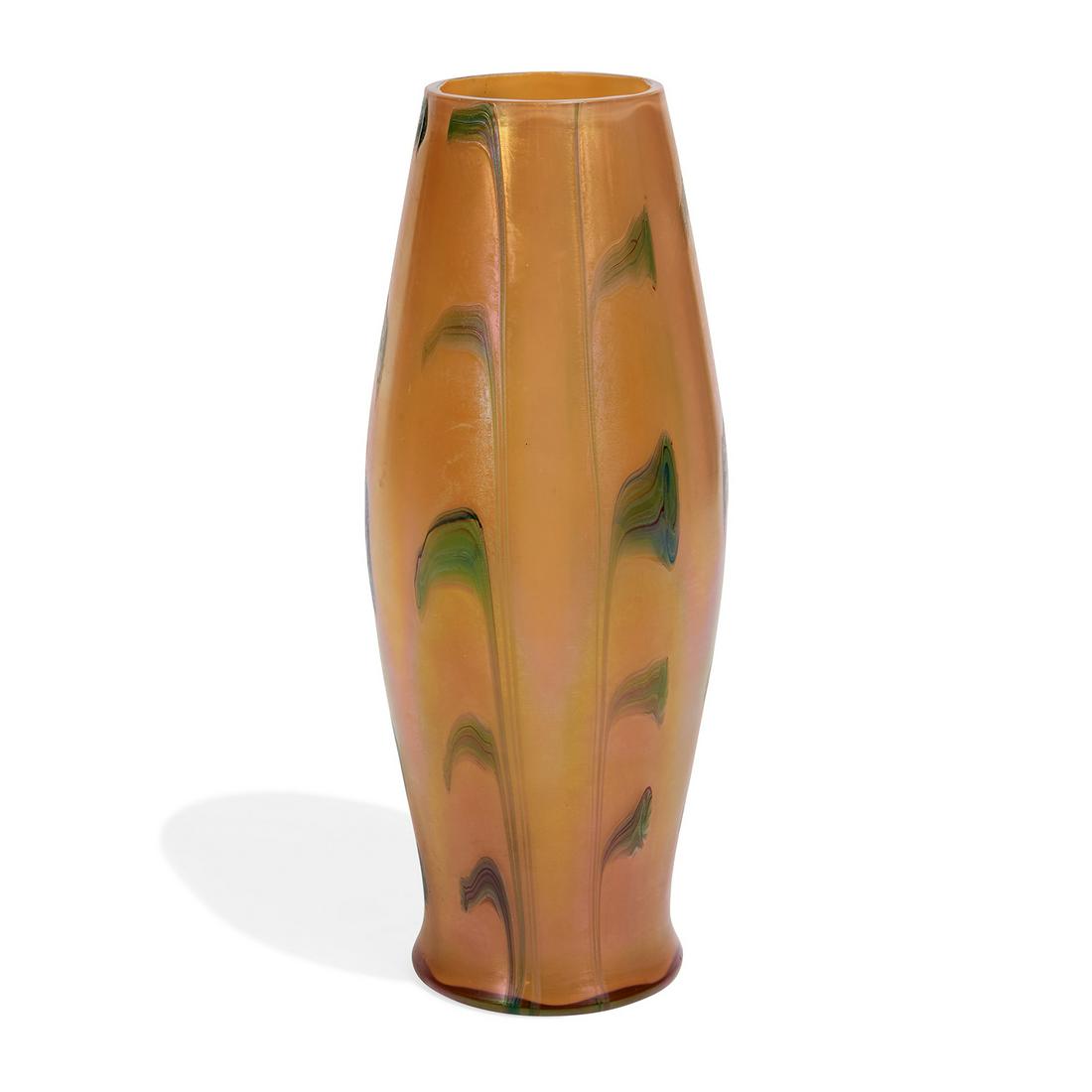European Art Glass vase (1 of 1)