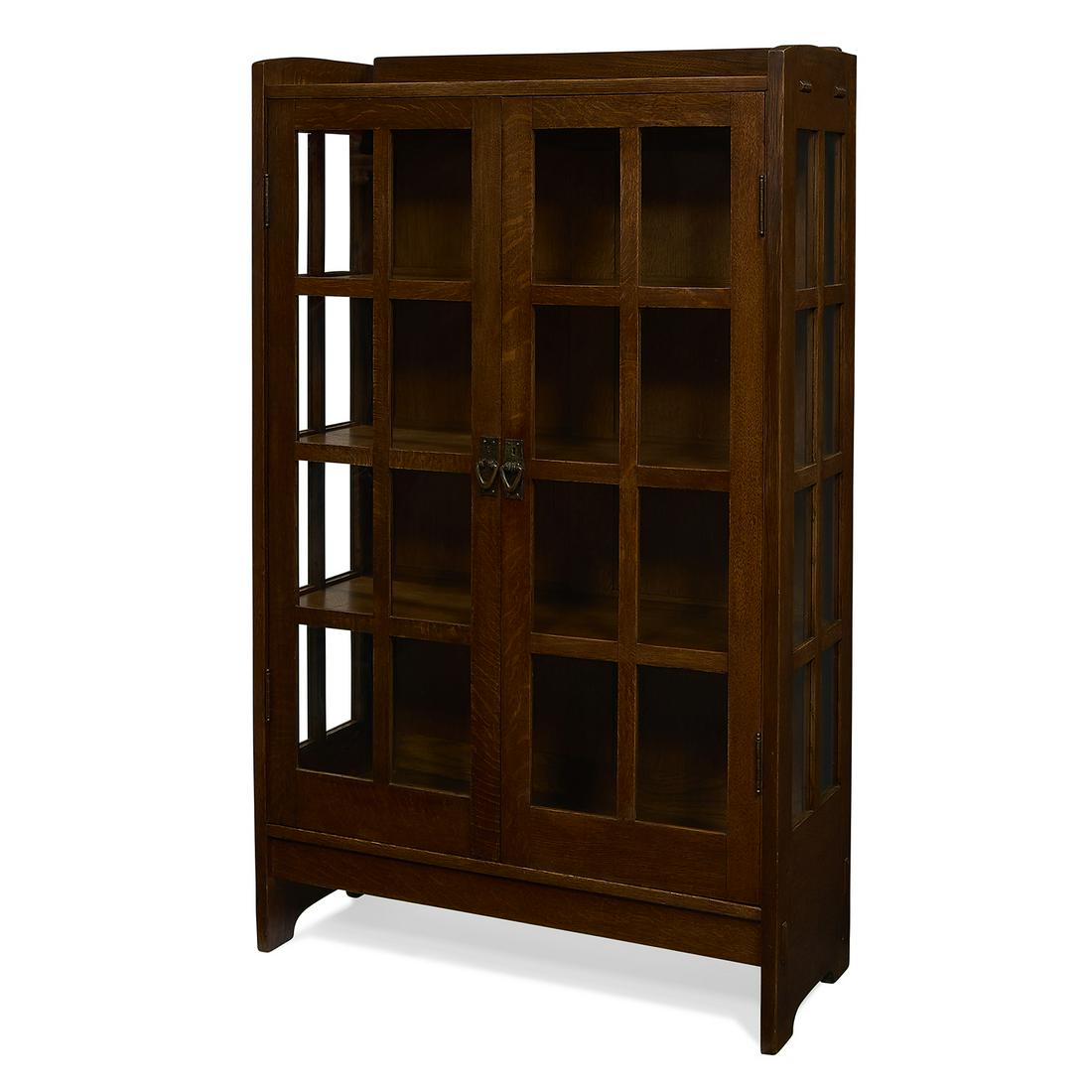 Gustav Stickley china cabinet, #815 (1 of 1)