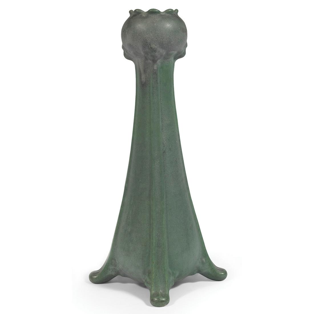 Teco, M.P. White, lamp base, #18 (1 of 2)