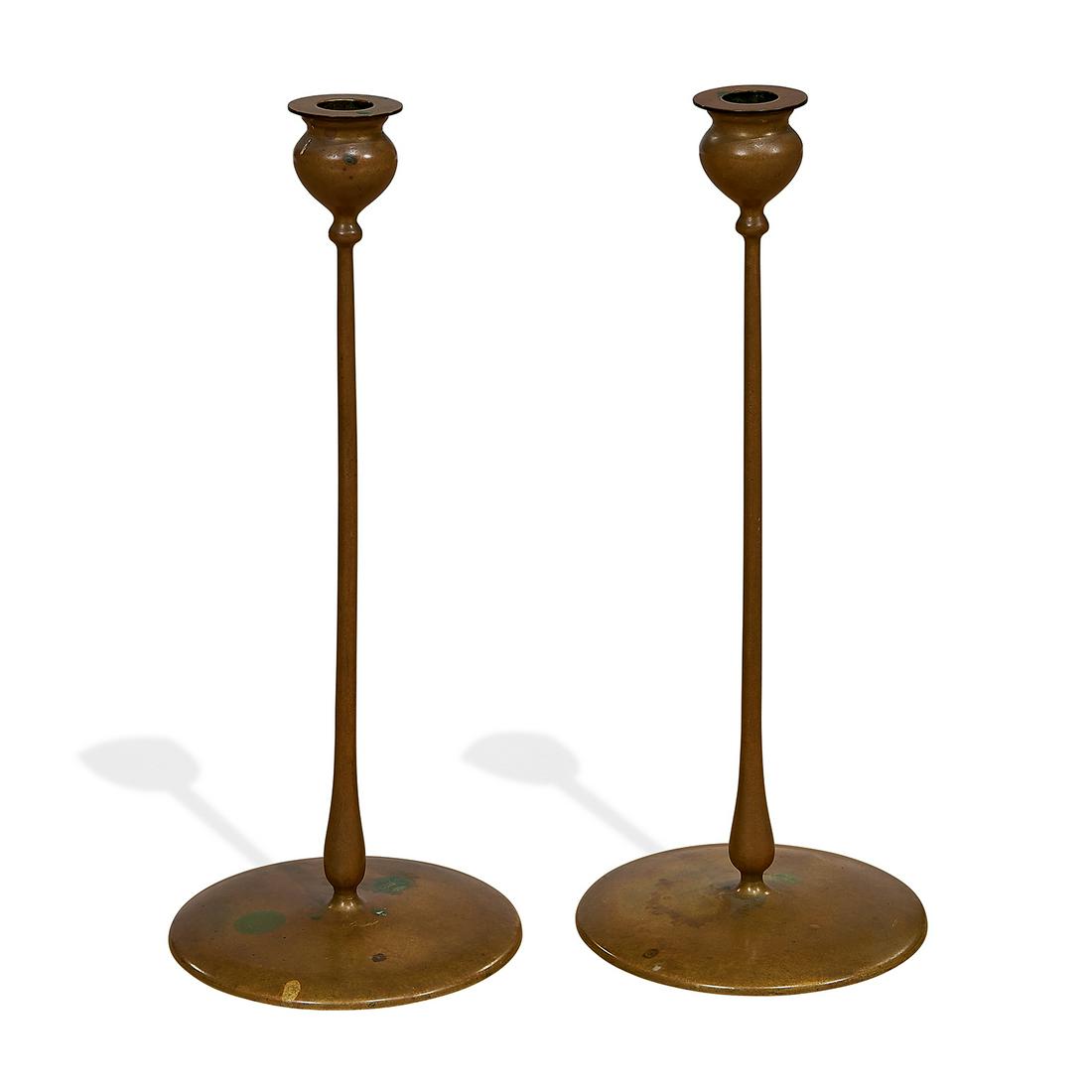 Robert Riddle Jarvie Delta candlesticks, pair (1 of 2)