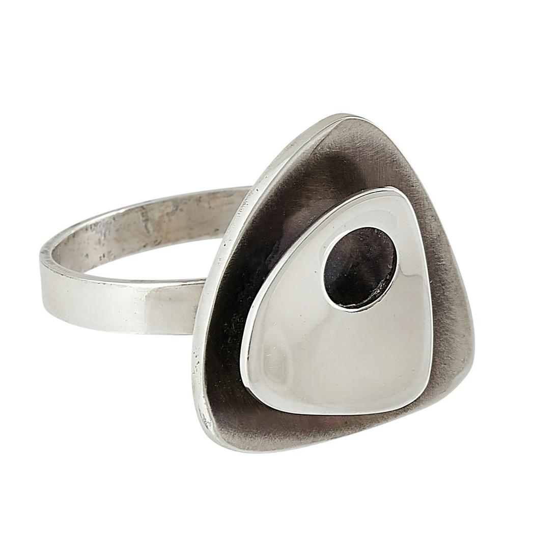 Nita Lustig Modernist ring (1 of 2)