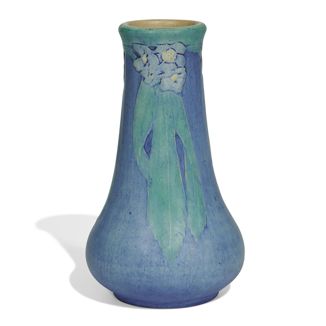 Sadie Irvine for Newcomb College vase, #171 (1 of 3)