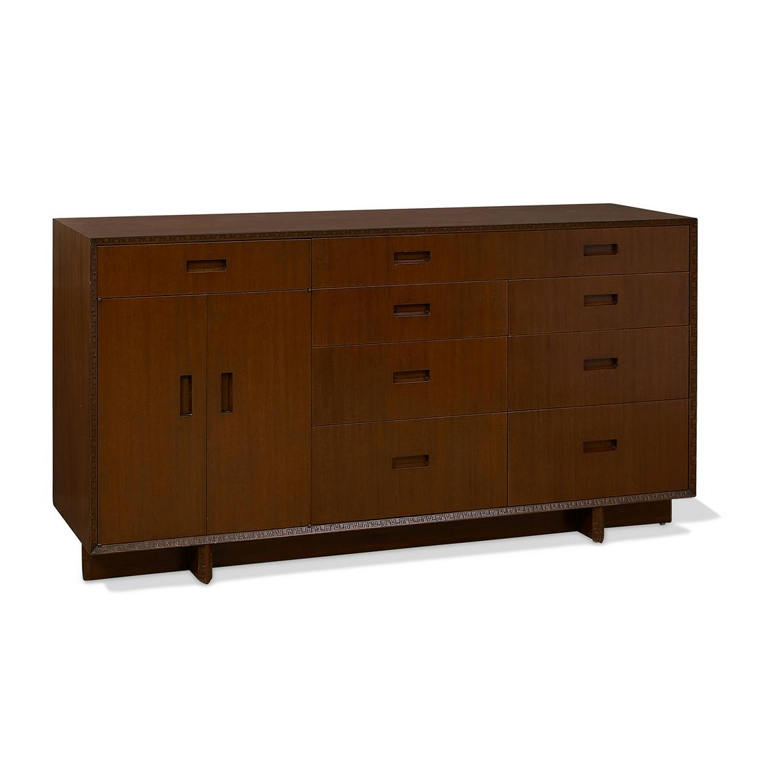 Frank Lloyd Wright / Heritage Henredon sideboard (1 of 1)