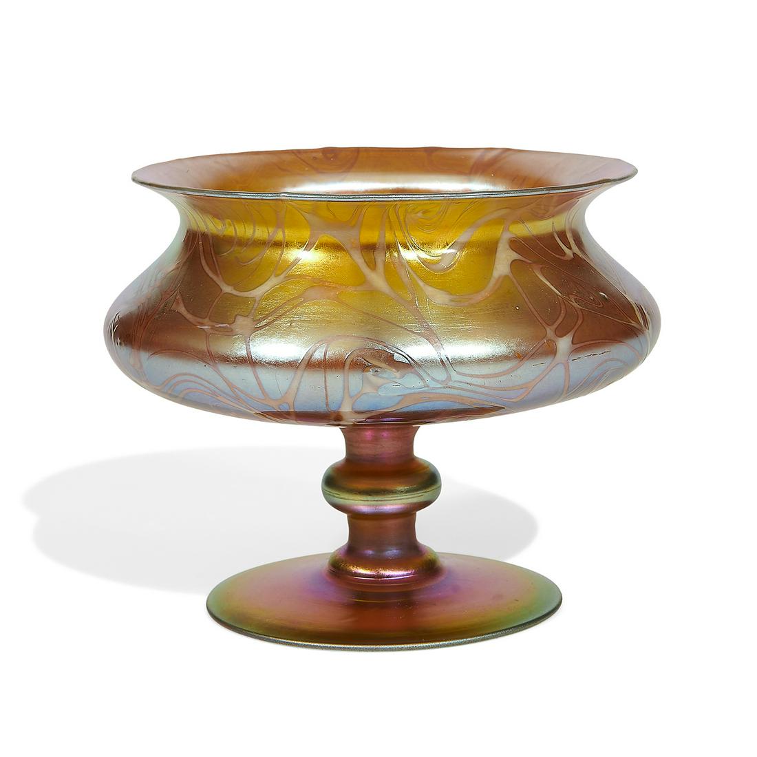 Vineland Flint Glass Works, Durand footed compote (1 of 3)
