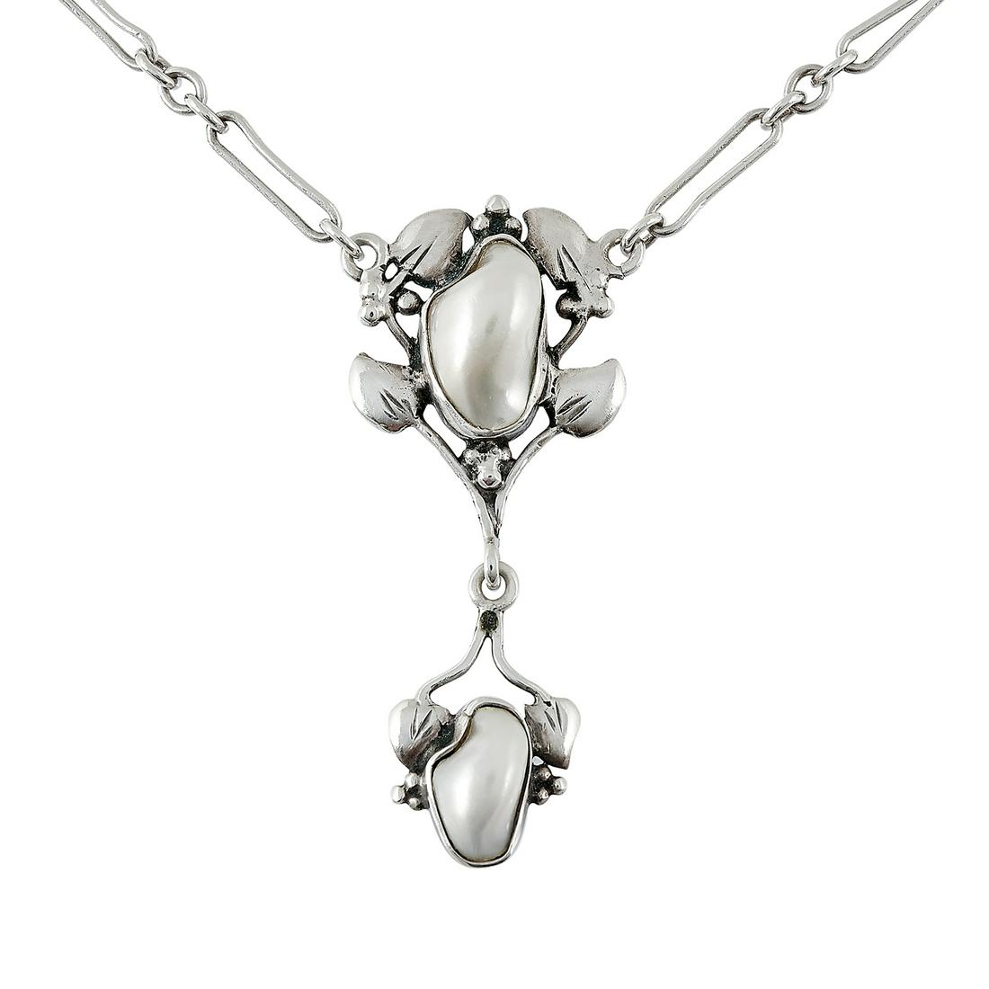 American Arts & Crafts, Maker Unknown necklace (1 of 3)