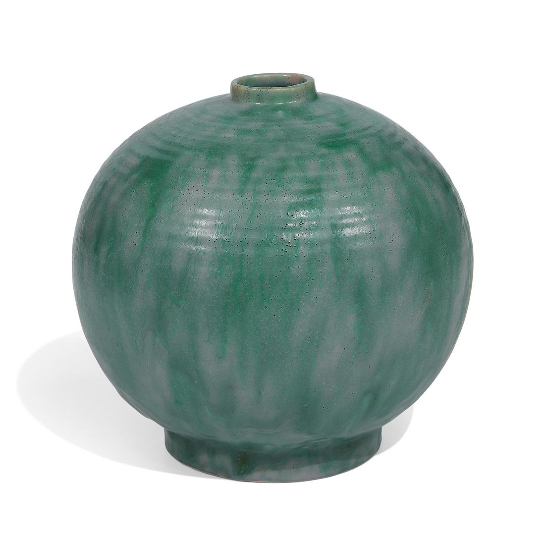 Roseville Pottery Co. Carnelian II vase, #441-8: Roseville Pottery Co. Carnelian II vase, #441-8 Zanesville, Ohio matte glazed ceramic paper label 8"dia x 8"h
