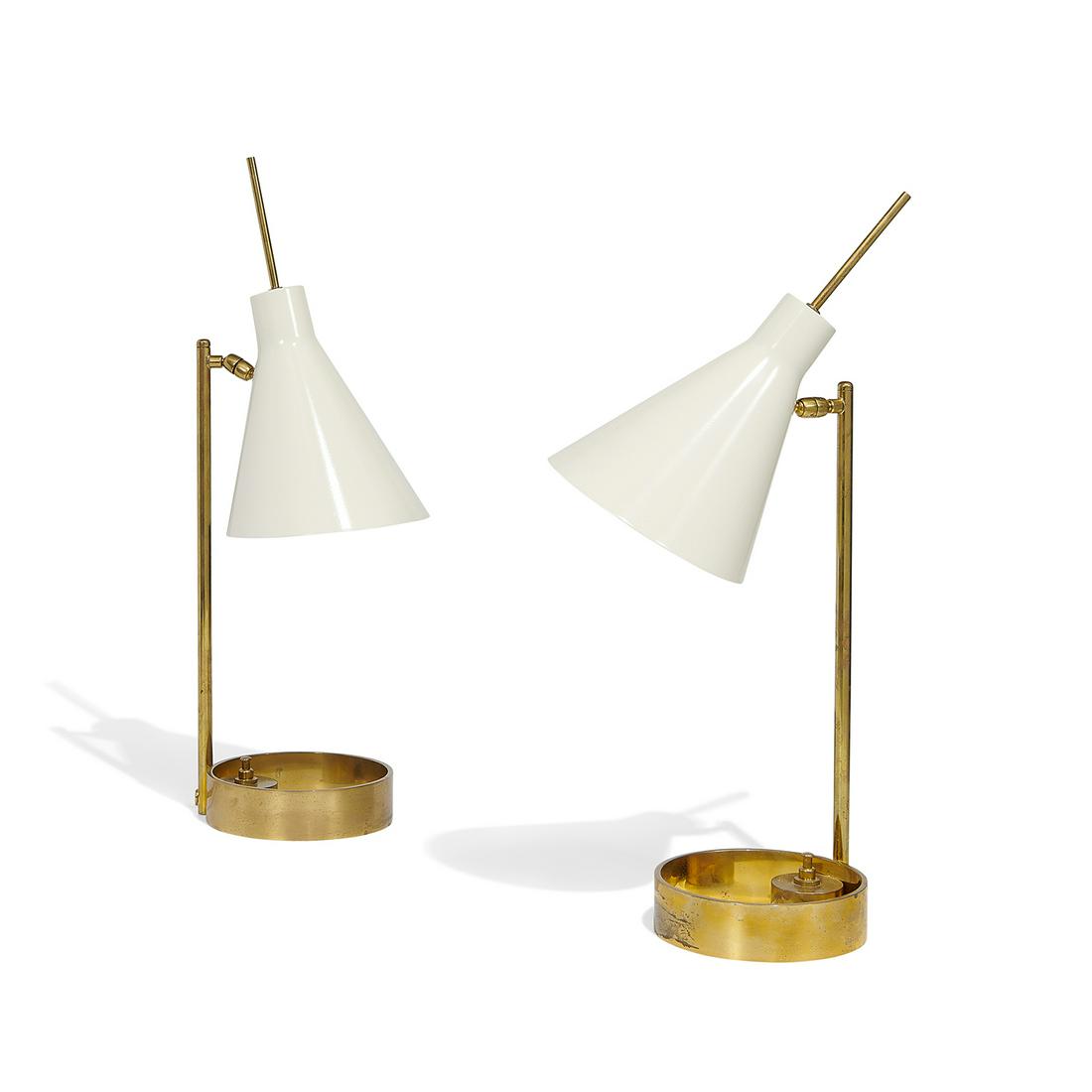 Roberto Giulio Rida articulating desk lamps, pair (1 of 2)