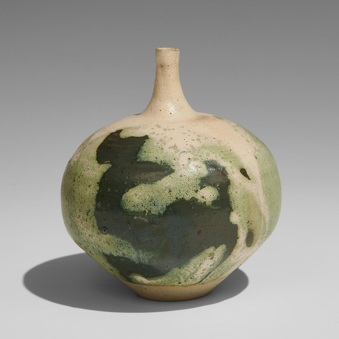 Rose Cabat Feelie vase 3 5/8" dia x 4"h (1 of 4)