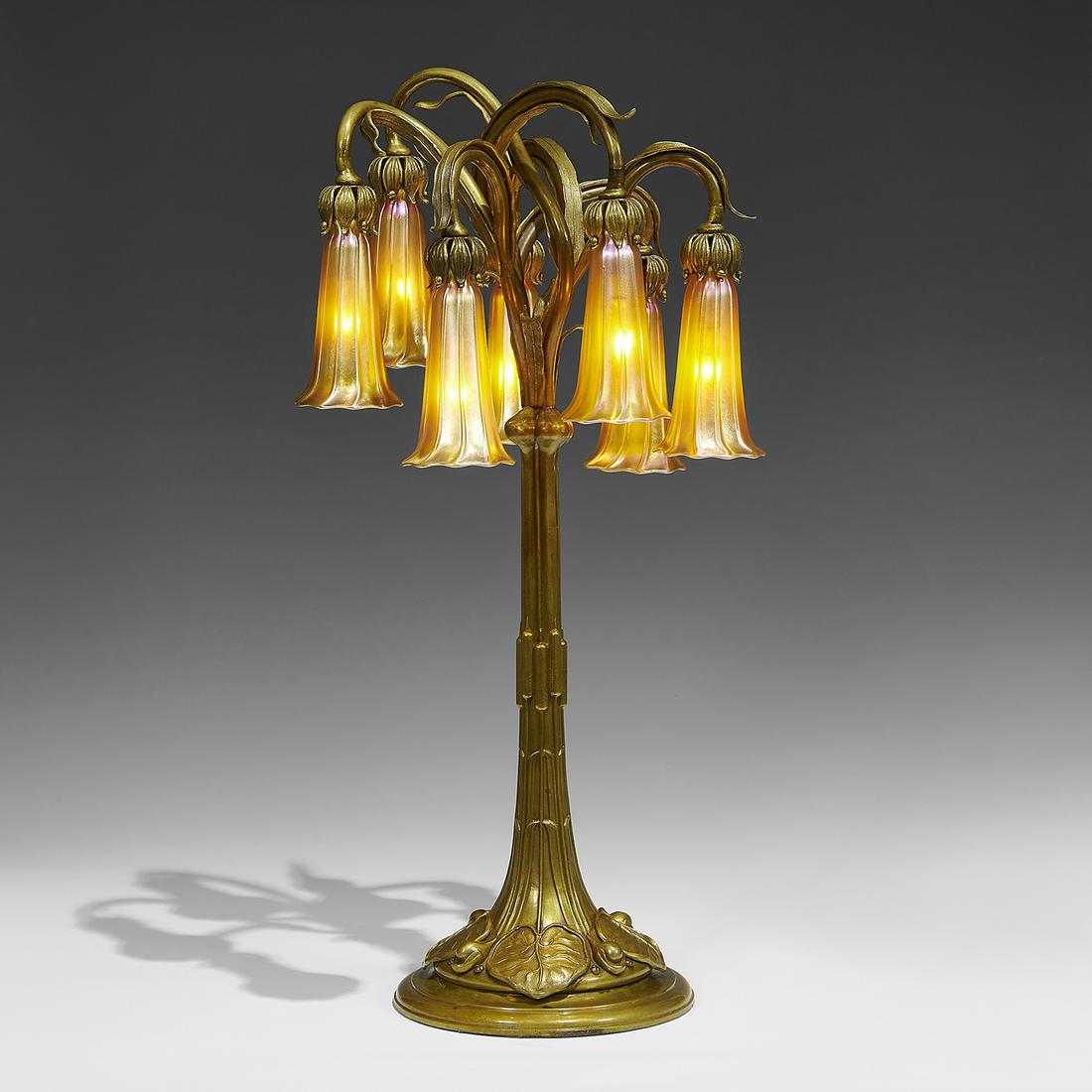 Quezal seven-light table lamp (1 of 3)