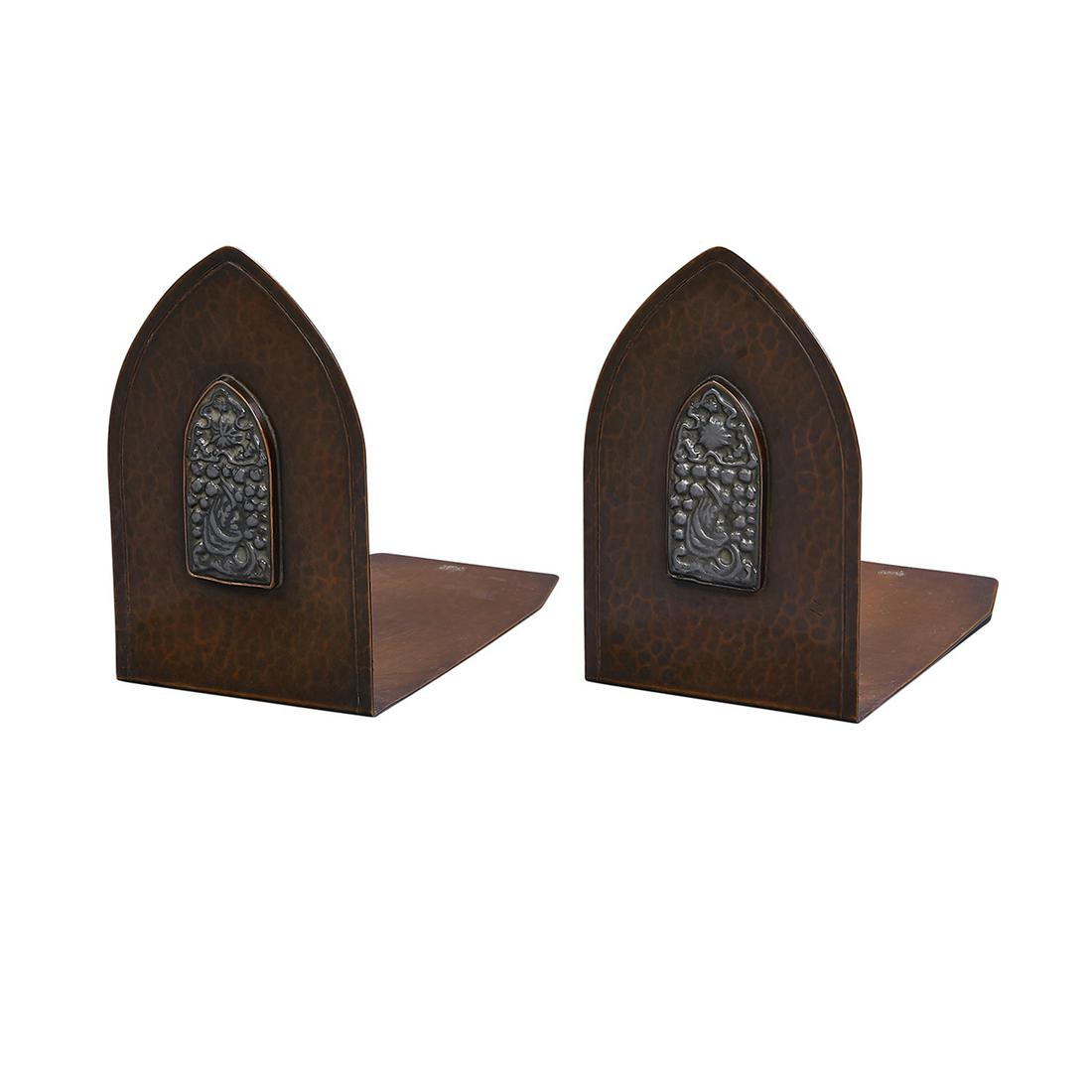 Potter Studio arched bookends, pair (1 of 2)