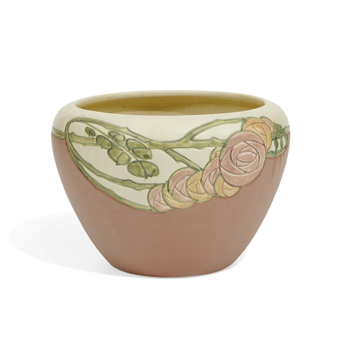 Weller Pottery Co. earthenware Etched Mat vase (1 of 4)