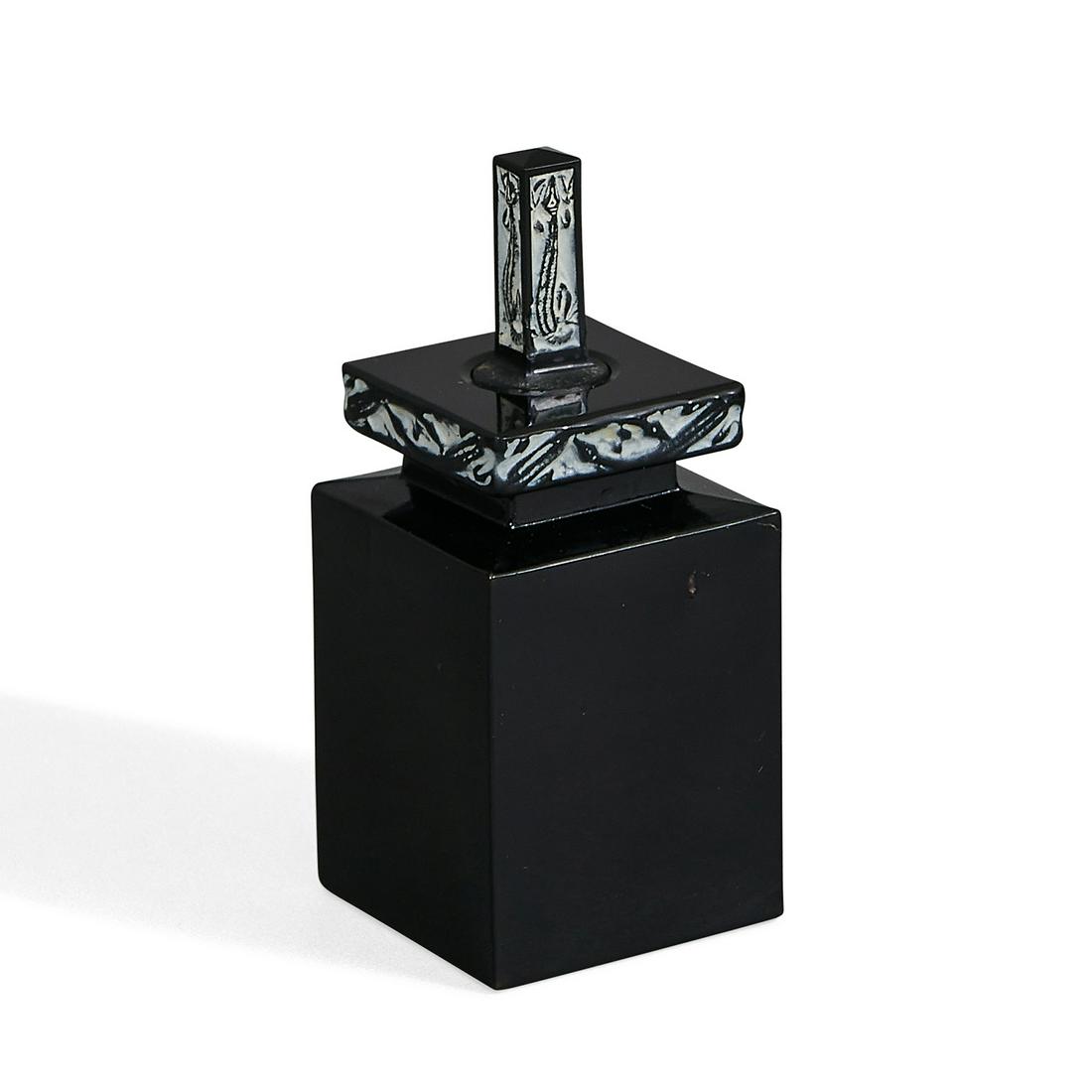 René Lalique Mystère for D'Orsay perfume bottle (1 of 4)