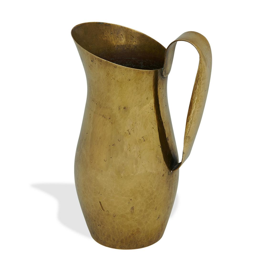 Hayno Focken, water jug (1 of 2)