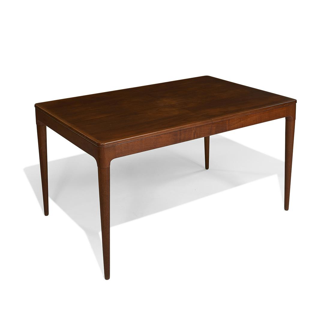 Hovmand-Olsen, Møbelfabrik extension dining table (1 of 4)