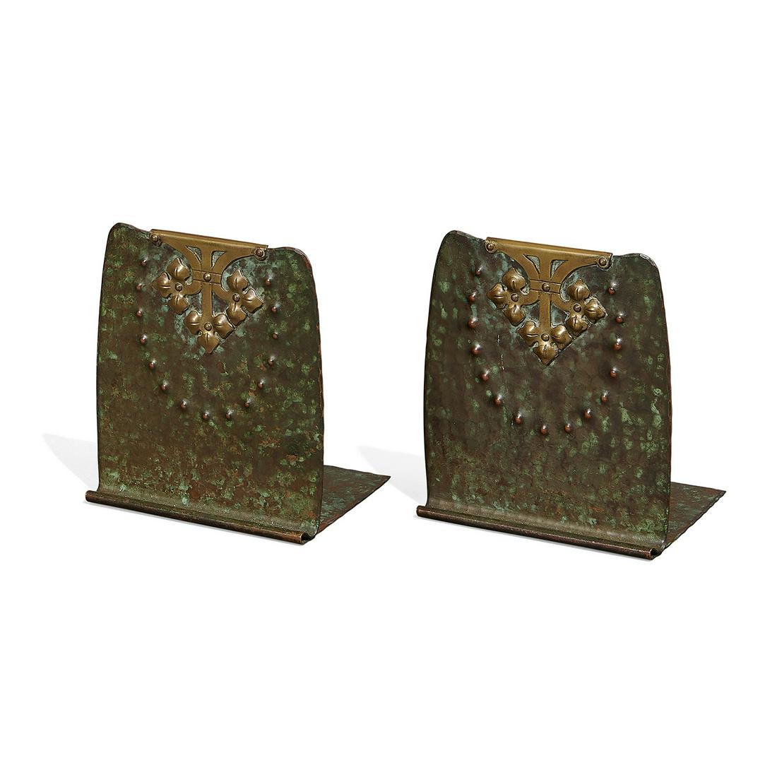 The Roycrofters / Roycroft rare Etruscan bookends (1 of 3)