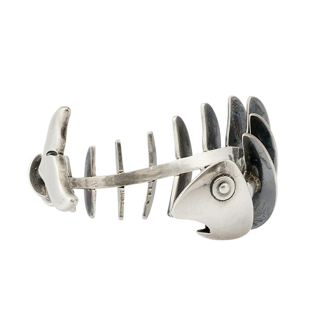 Antonio Pineda Fish Skeleton cuff bracelet (1 of 4)
