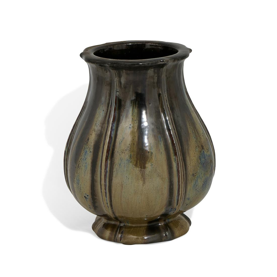 Fulper Pottery Co. cast tulip vase, shape 588 (1 of 3)