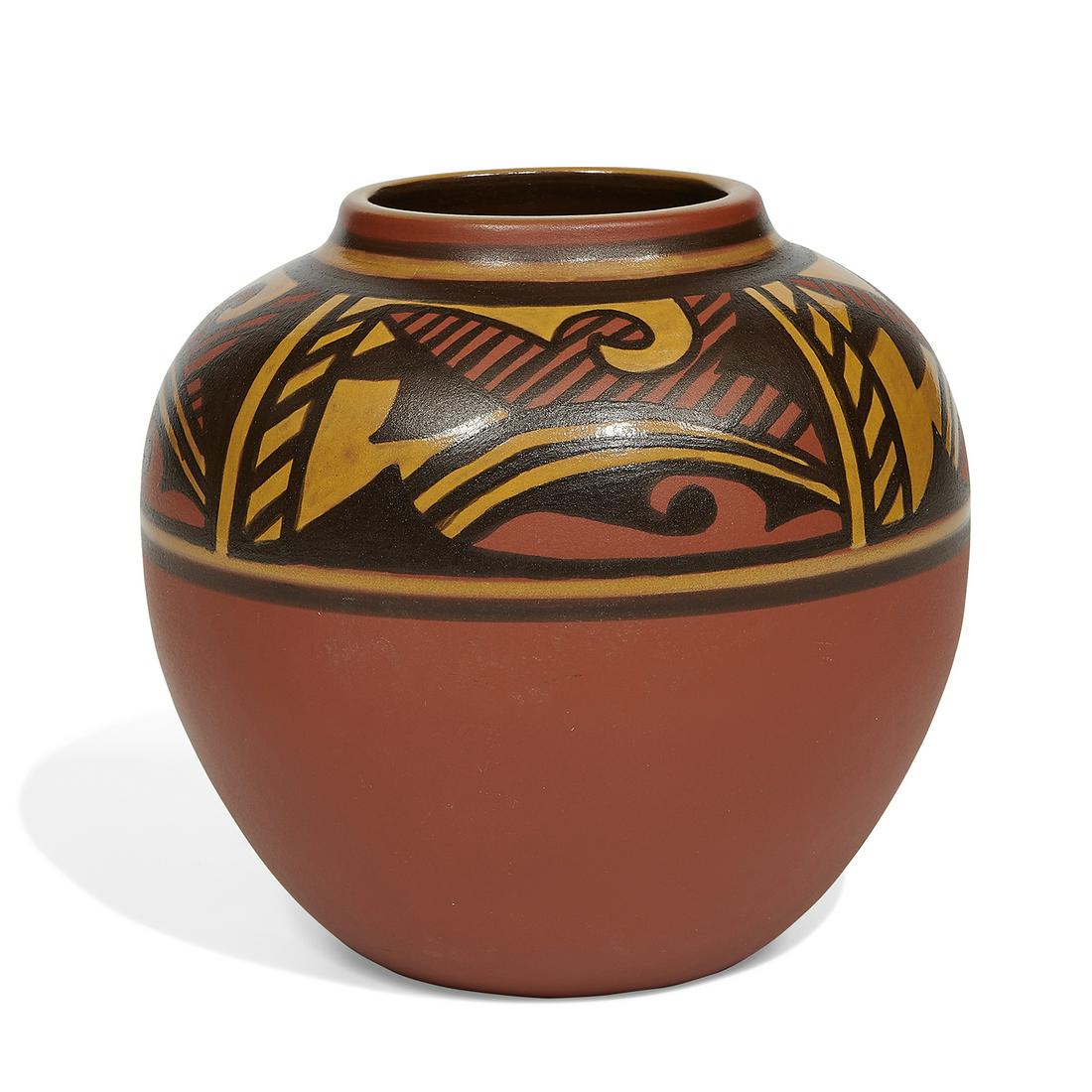 Laurene Jasper, North Dakota School of Mines vase (1 of 3)