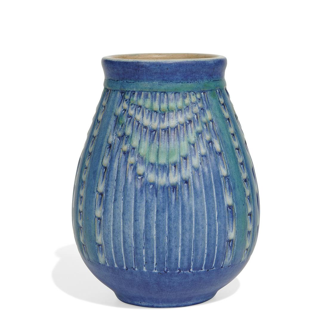 Newcomb College Español carved earthenware vase (1 of 3)